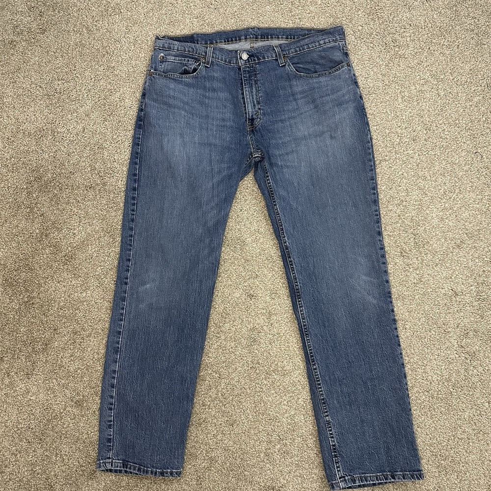 Levi's 559 Jeans Men's Size 38x32 (Tag 36x32) Relaxed Fit Straight Medium Wash